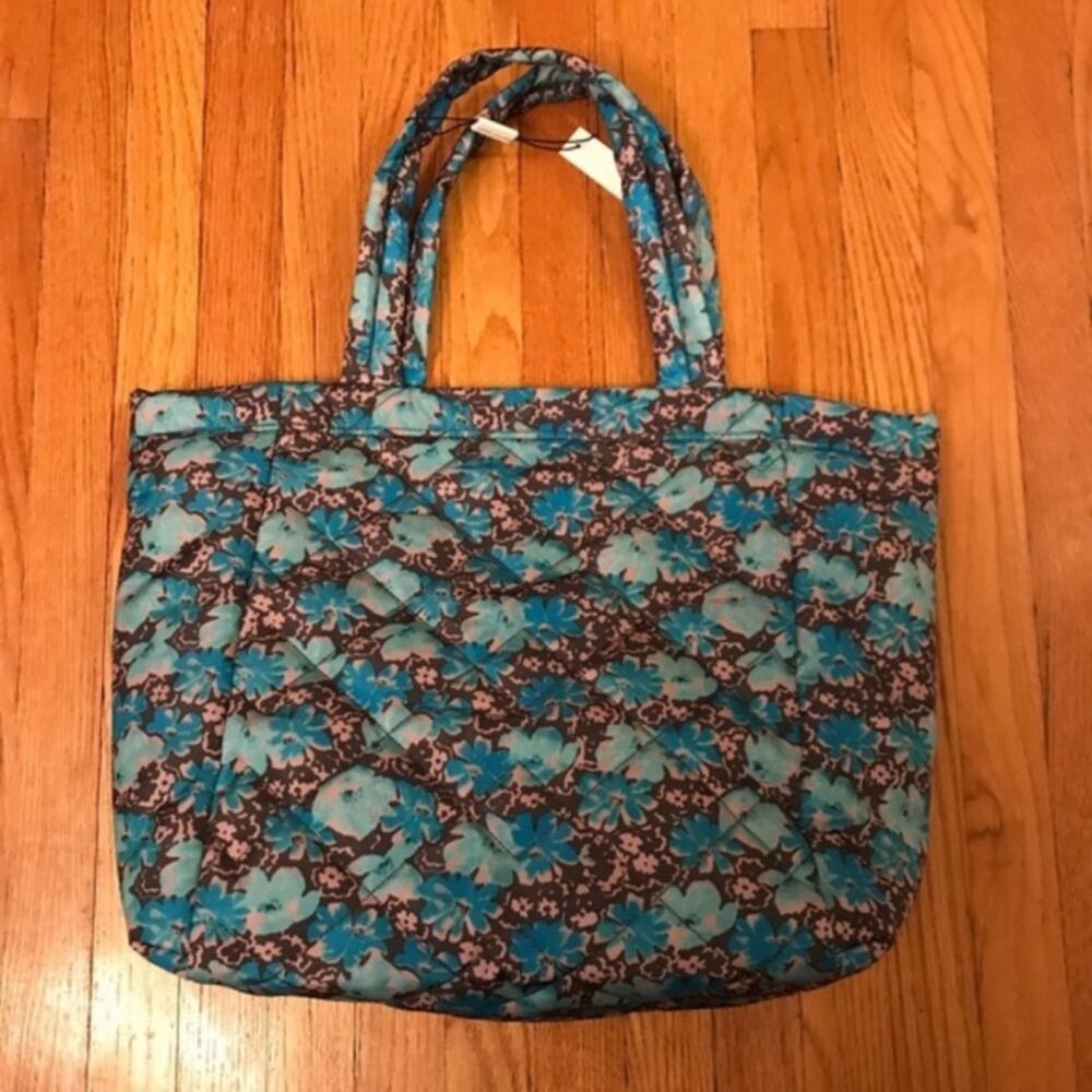 Marc Jacobs Quilted Nylon Floral Tote NWT - Picture 4 of 9